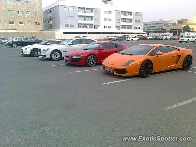 Lamborghini Gallardo spotted in Dubai, United Arab Emirates