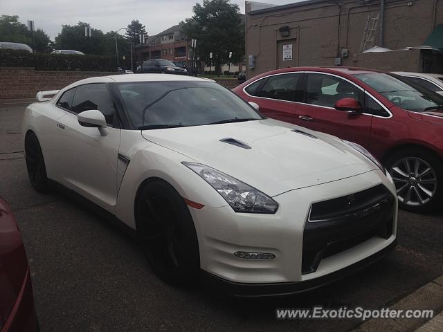 Nissan GT-R spotted in Detroit, Michigan