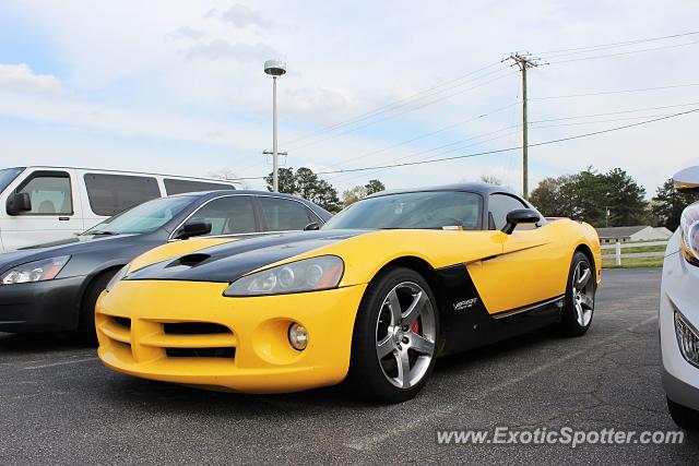 Dodge Viper spotted in Rocky Mount, North Carolina