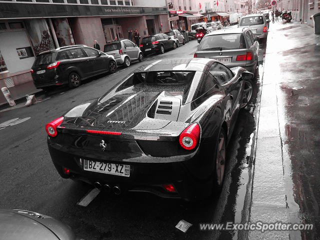 Ferrari 458 Italia spotted in Paris, France