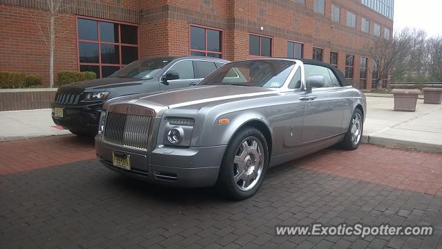 Rolls-Royce Phantom spotted in Short Hills, New Jersey