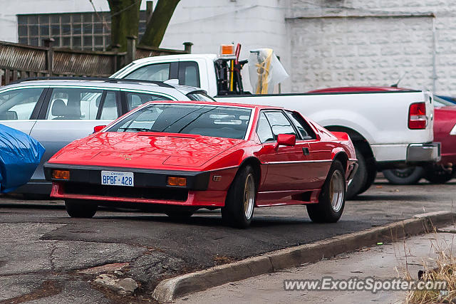Lotus Esprit spotted in Toronto, Canada