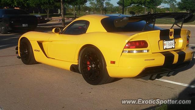 Dodge Viper spotted in Lancaster, Texas
