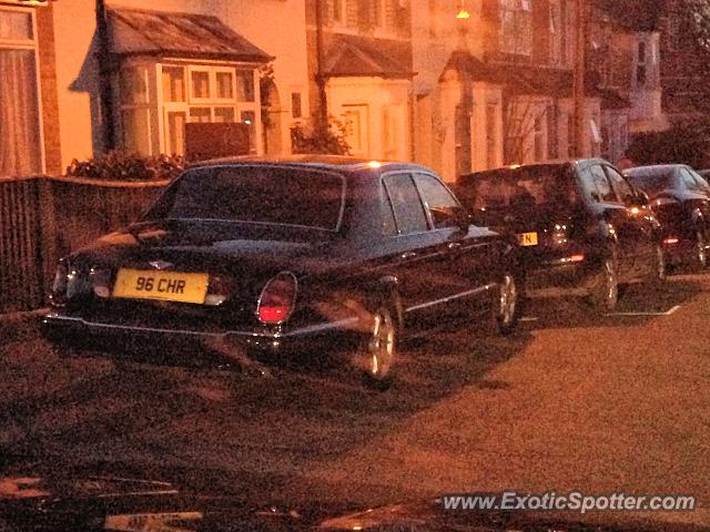 Bentley Arnage spotted in Reading, United Kingdom