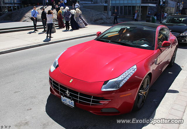 Ferrari FF spotted in Toronto, Canada
