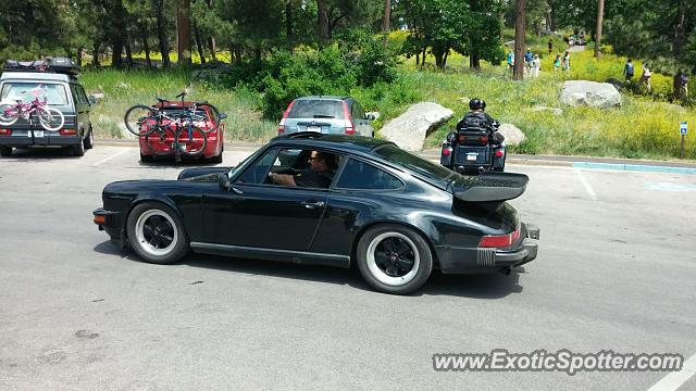 Porsche 911 Turbo spotted in Devils Tower, Wyoming