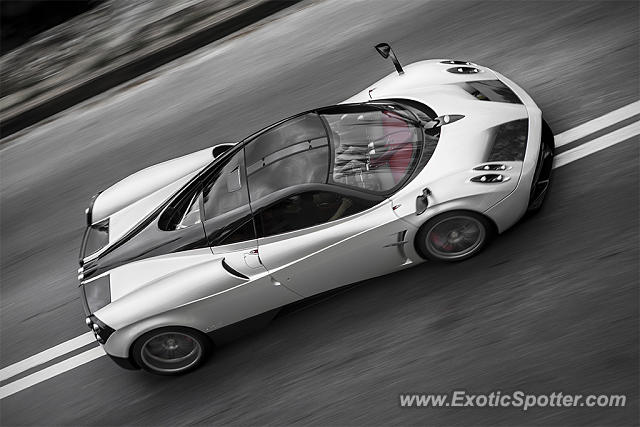 Pagani Huayra spotted in Hong Kong, China