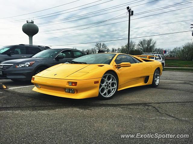 Lamborghini Diablo spotted in St. Louis, Missouri
