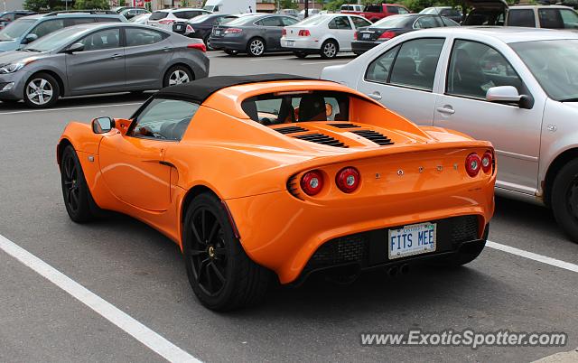 Lotus Elise spotted in Ottawa, ON, Canada