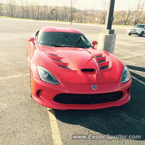 Dodge Viper spotted in Pittsburgh, Pennsylvania