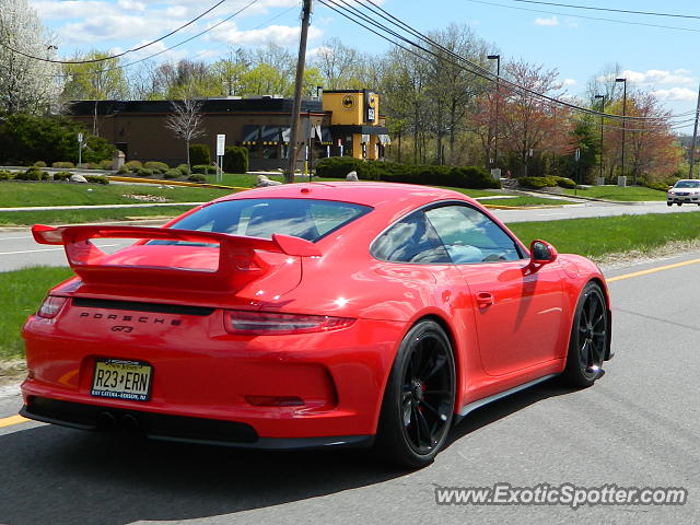 Porsche 911 GT3 spotted in Parsippany, New Jersey