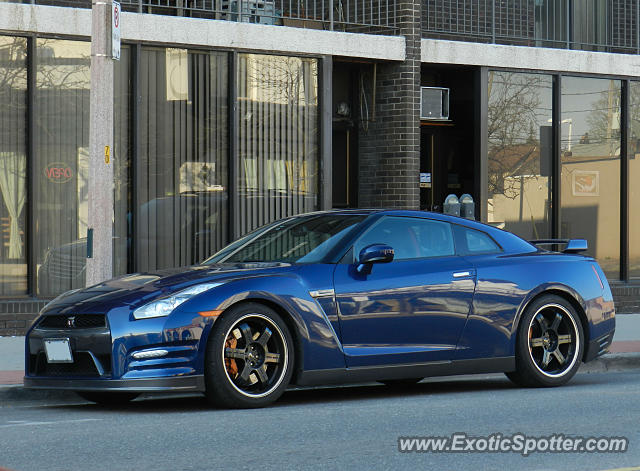 Nissan GT-R spotted in Windsor, Ontario, Canada