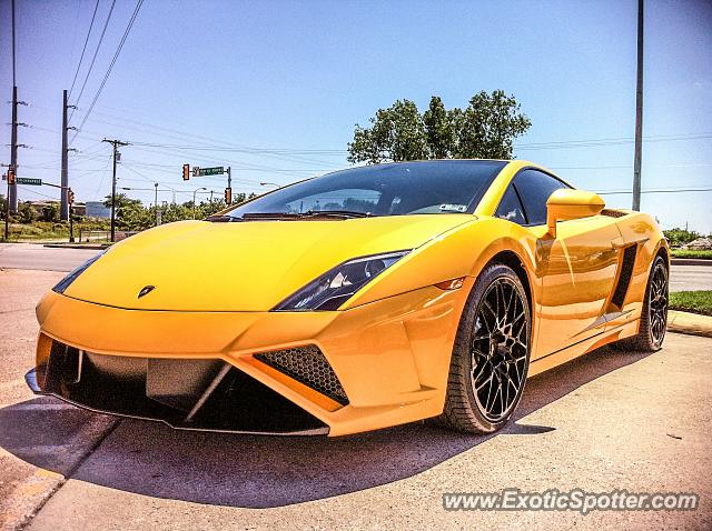 Lamborghini Gallardo spotted in Dallas, Texas