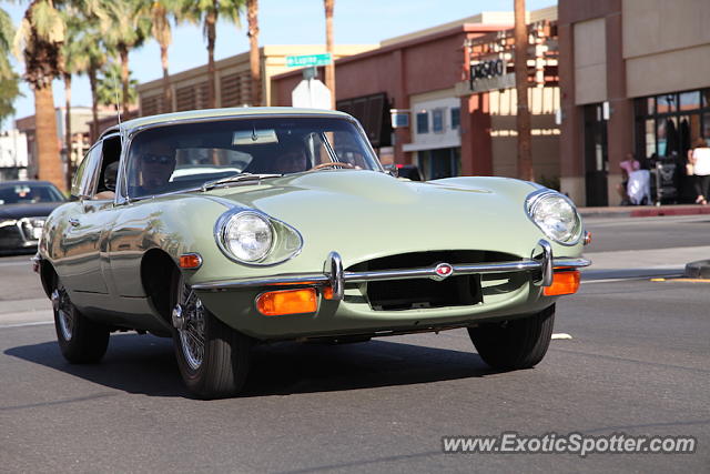 Jaguar E-Type spotted in Palm Desert, California
