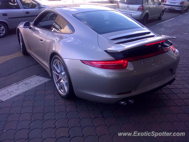 Porsche 911 spotted in Klerksdorp, South Africa