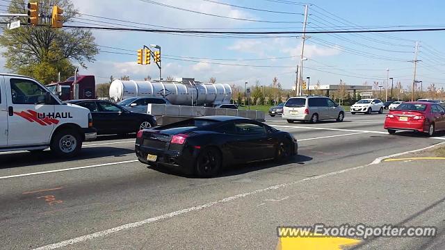 Lamborghini Gallardo spotted in Route 1, New Jersey