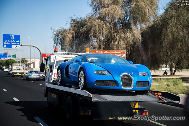 Bugatti Veyron spotted in Dubai, United Arab Emirates