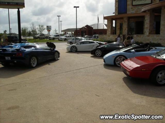 Lamborghini Diablo spotted in Seabrook, Texas