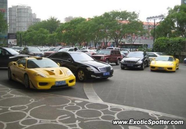 Ferrari 360 Modena spotted in Beijing, China