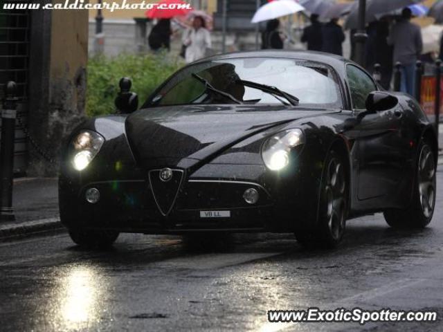 Alfa Romeo 8C spotted in Cernobbio, Italy