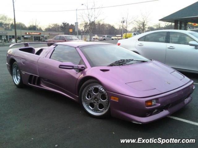 Lamborghini Diablo spotted in Northvale, New Jersey