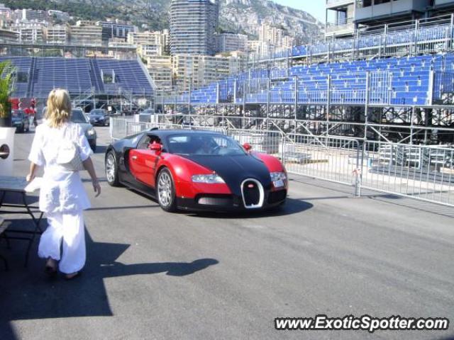 Bugatti Veyron spotted in Monte Carlos, Monaco