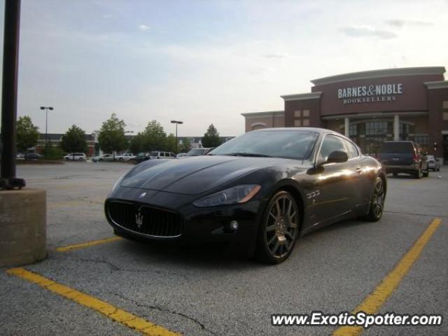 Maserati GranTurismo spotted in Deerpark, Illinois