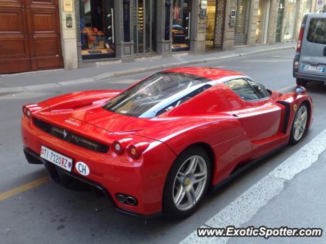 Ferrari Enzo spotted in Milano, Italy
