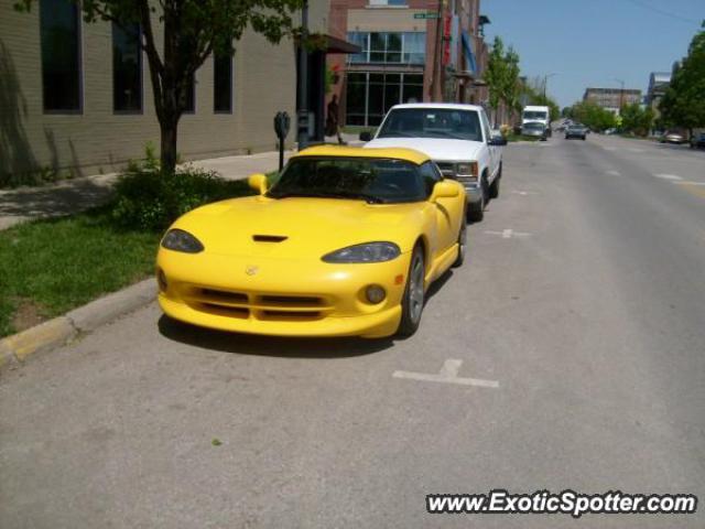 Dodge Viper spotted in Lawrence, Kansas