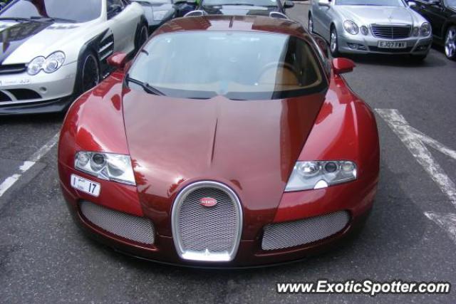 Bugatti Veyron spotted in London, United Kingdom