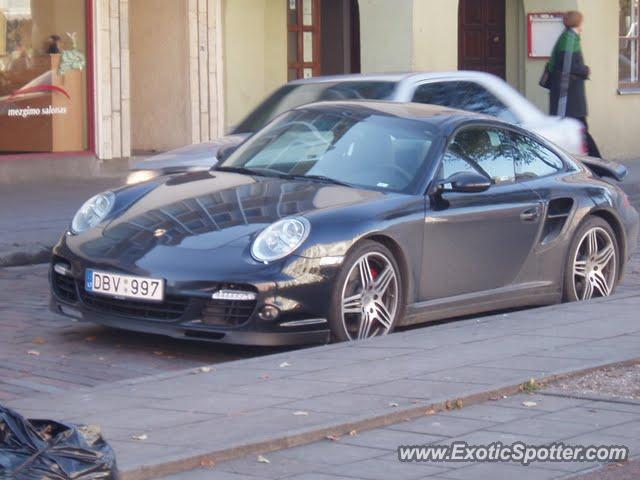 Porsche 911 spotted in Vilnius, Lithuania