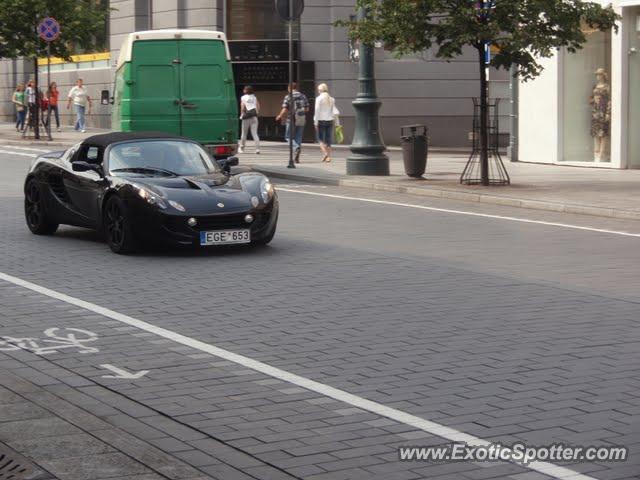 Lotus Elise spotted in Vilnius, Lithuania