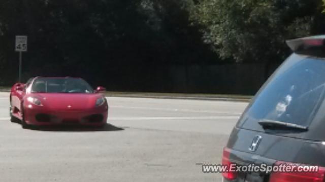 Ferrari F430 spotted in Lake Forest, Illinois