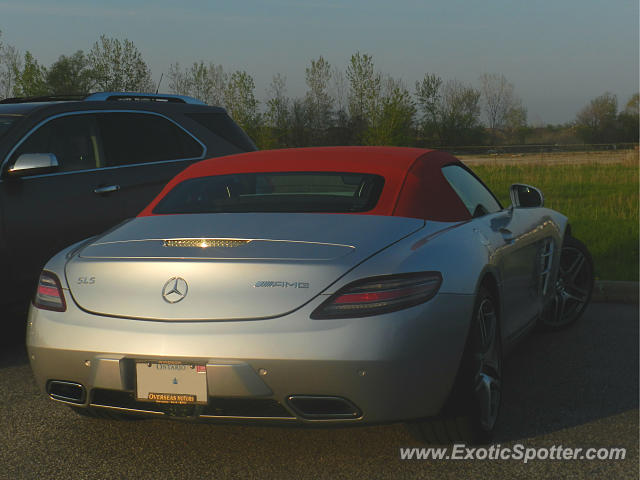 Mercedes SLS AMG spotted in Windsor, Ontario, Canada