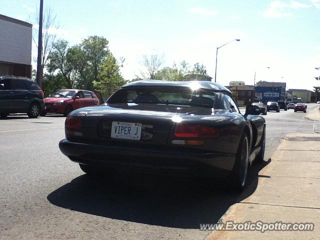 Dodge Viper spotted in Cornwall, ON, Canada