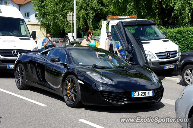 Mclaren MP4-12C spotted in Seyssel, France
