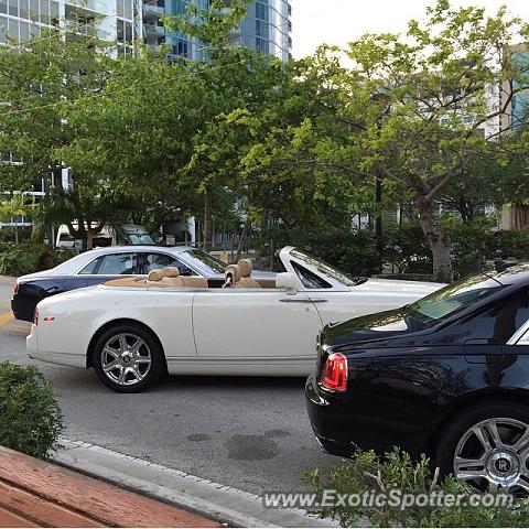 Rolls-Royce Silver Cloud spotted in Fort Lauderdale, Florida