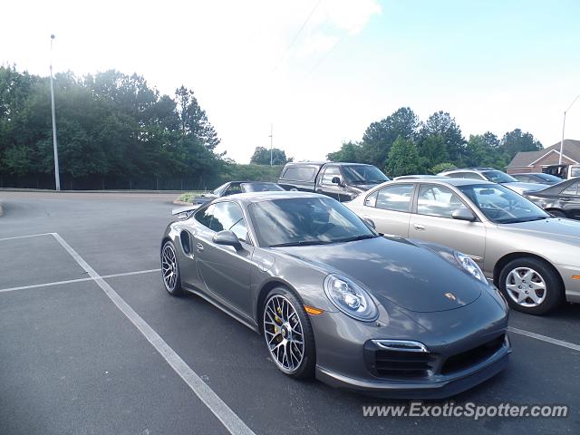 Porsche 911 Turbo spotted in Chattanooga, Tennessee