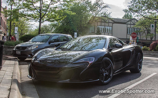 Mclaren 650S spotted in Glencoe, Illinois