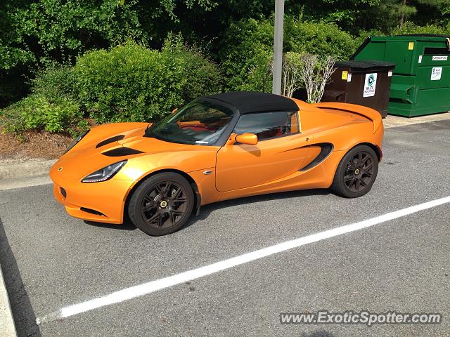 Lotus Elise spotted in Greenville, North Carolina