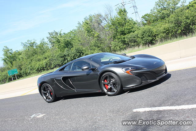 Mclaren 650S spotted in Bannockburn, Illinois