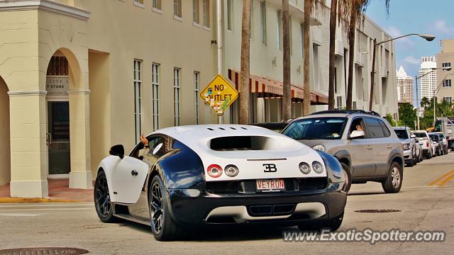 Bugatti Veyron spotted in Miami, Florida