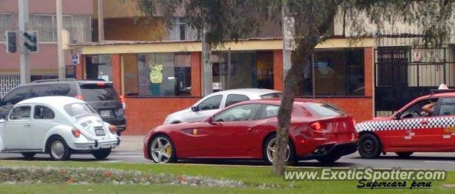 Ferrari FF spotted in Lima, Peru