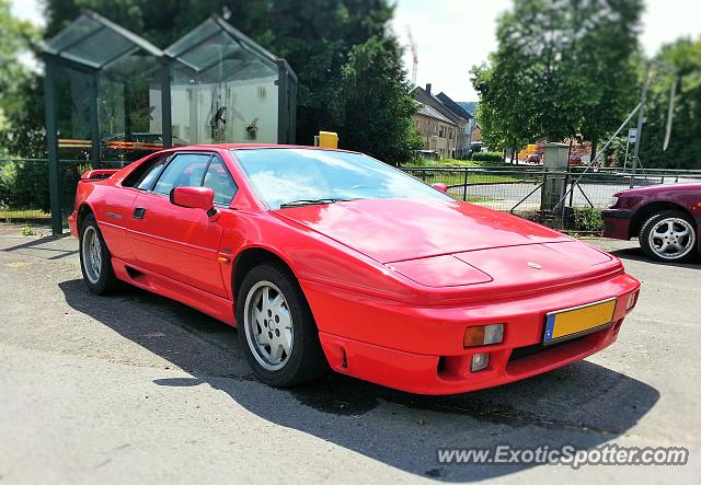 Lotus Esprit spotted in Mersch, Luxembourg