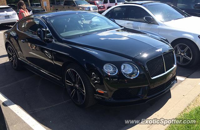 Bentley Continental spotted in Wayzata, Minnesota