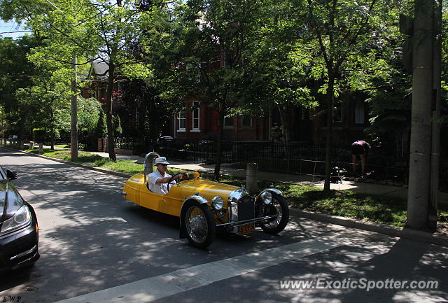 Morgan Aero 8 spotted in Toronto, Canada