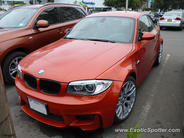 BMW 1M spotted in Lima, Peru
