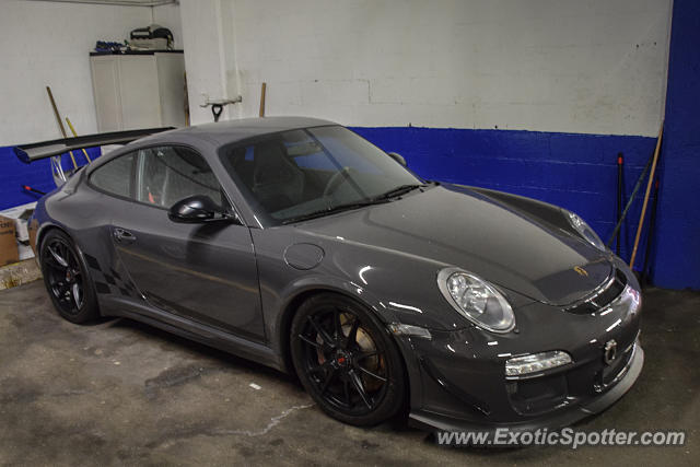Porsche 911 GT3 spotted in Philadelphia, Pennsylvania