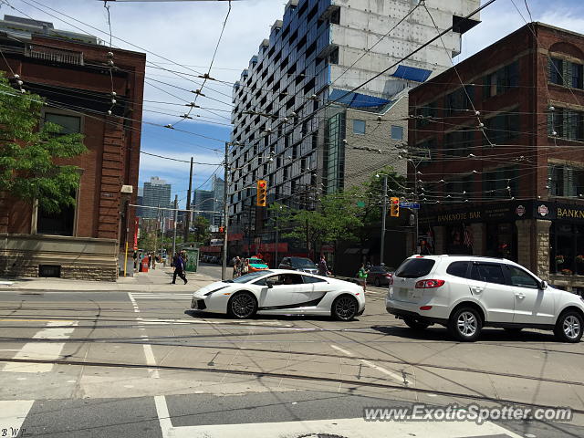 Lamborghini Gallardo spotted in Toronto, Canada