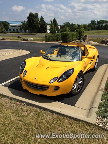 Lotus Elise spotted in Middleton, Wisconsin